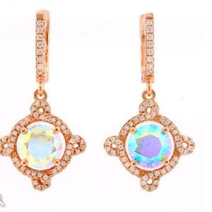 New 8.25 ctw Mercury Mystic Topaz stunning earring